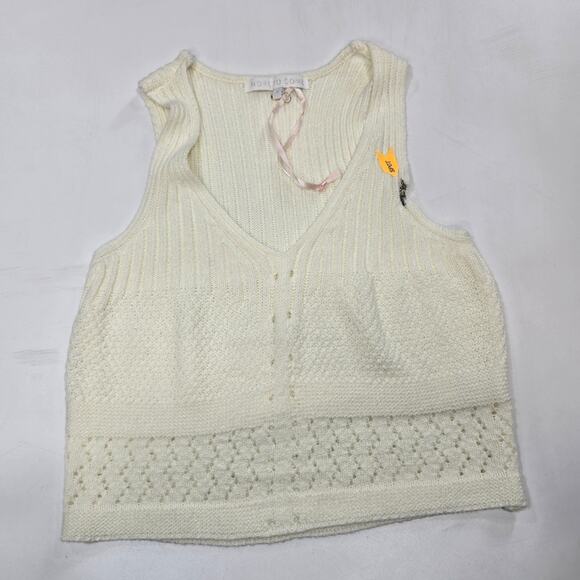 MORE TO COME Khloe Ruched Knit Top in White Small - Picture 2 of 10